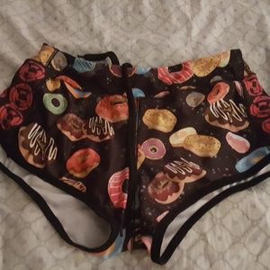Livesore donut shorts